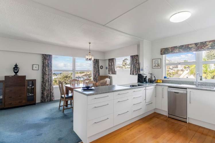 1/4 Elizabeth Place_4