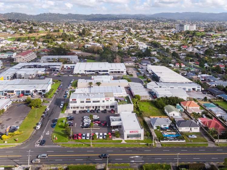 3/4038 Great North Road Glen Eden_5