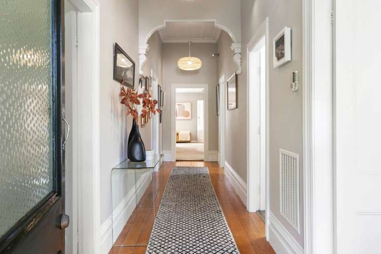 18 Cornwall Park Avenue Epsom_1