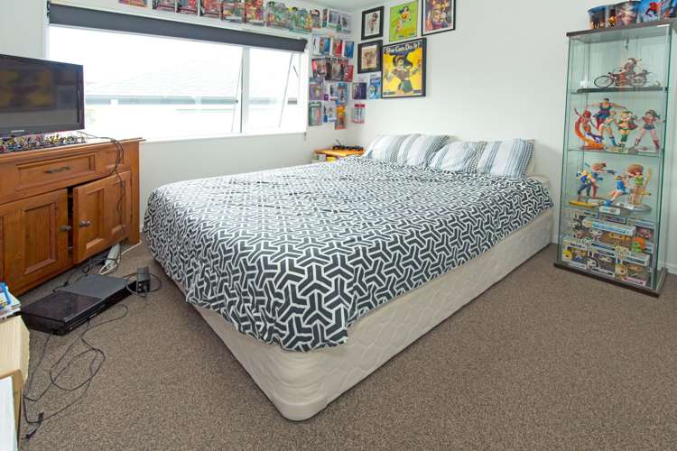 255 Alec Craig Way Gulf Harbour_13