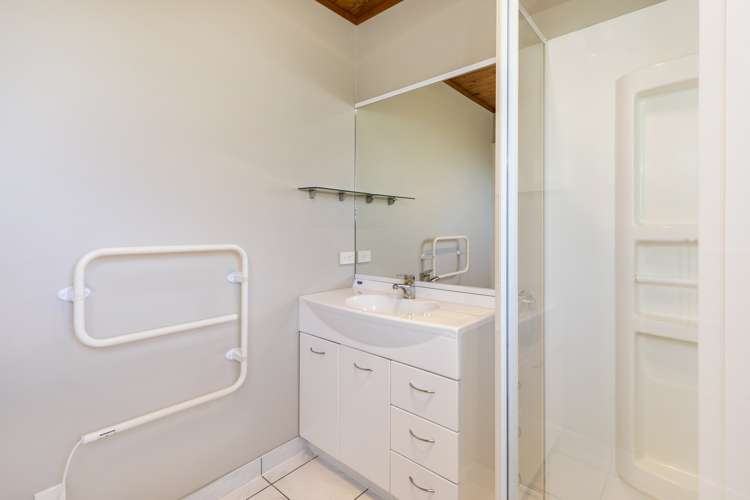 111 Kahotea Drive Motuoapa_12