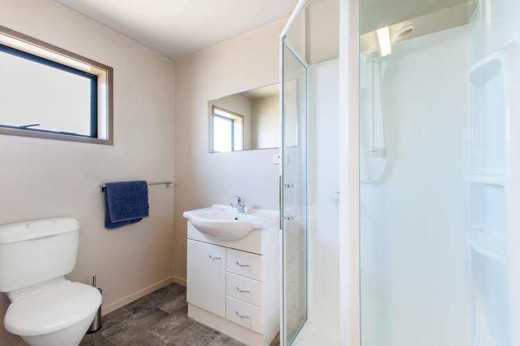 7 Gateway West Coastlands_14