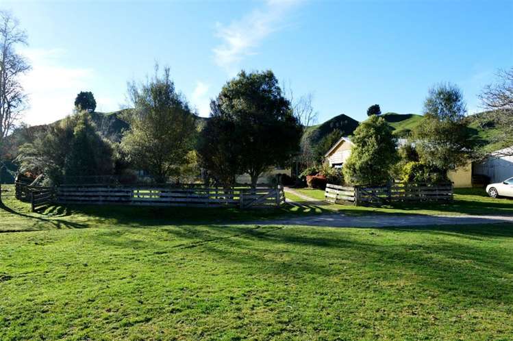 716 Ongarue Back Road Taumarunui_39