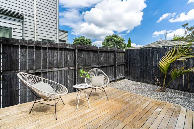 10/30 John Jennings Drive Oteha_13