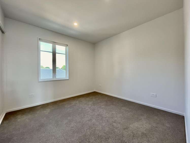 2/113 Poulson Street 1380_13