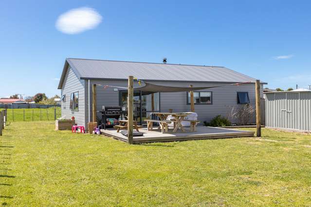 21a River Road Masterton_1