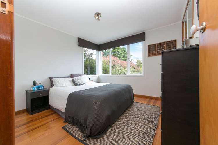 16 Tane Road Laingholm_11