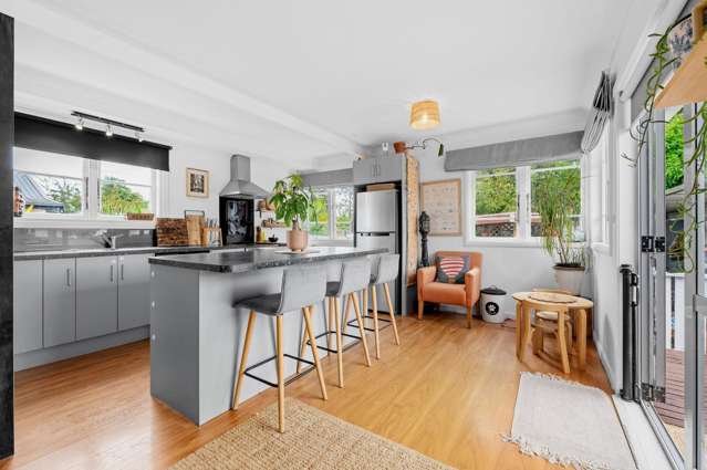 9 Wall Street Nawton_1