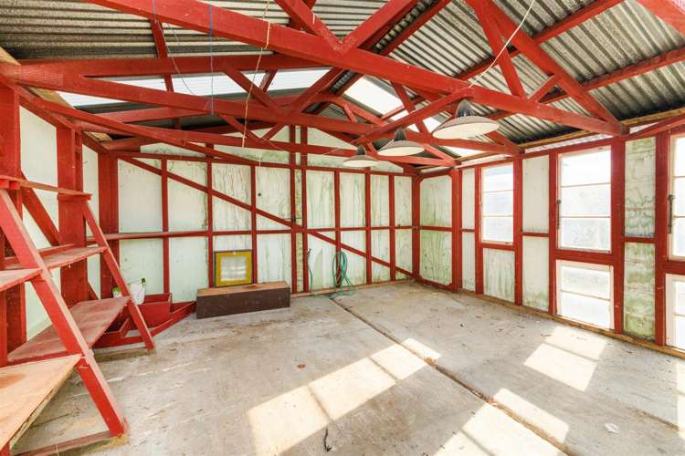 27 Lower High Street Marton_17