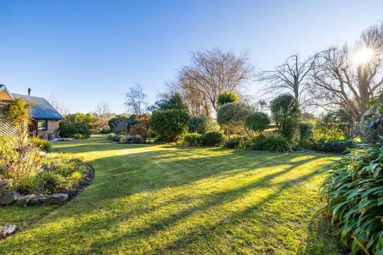 11 Cedar Place Amberley_25