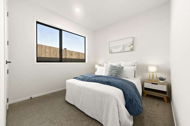 19 Whenuateitei Crescent Stanmore Bay_15