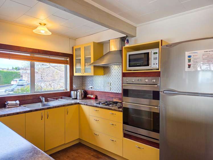 6 Jeune Street Lake Tekapo_13