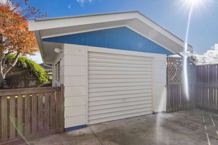 9 Browning Crescent Owhata_16