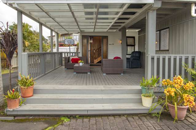 38 Charntay Avenue Clover Park_1