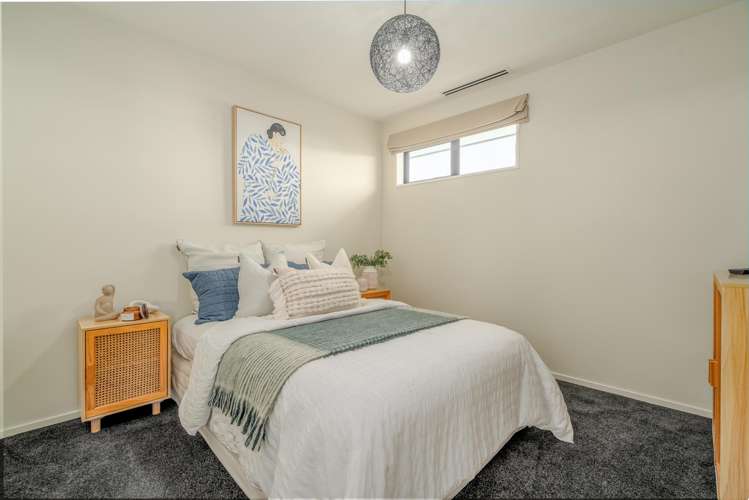 39 Waterstock Way Parklands_29