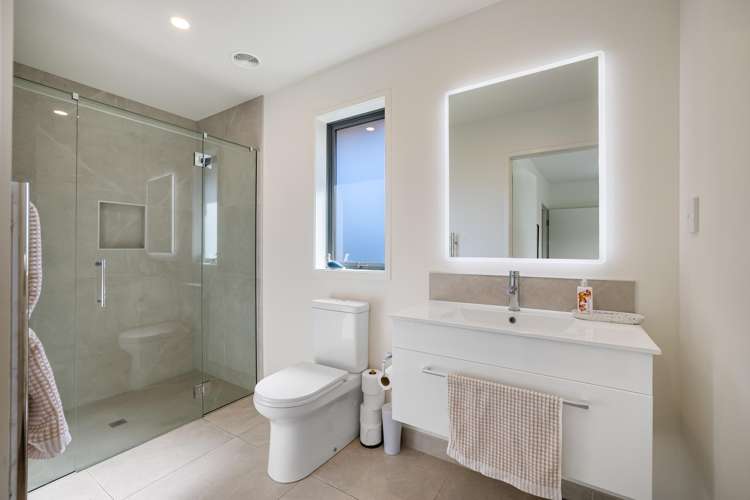 26 Selfe Crescent Burwood_13