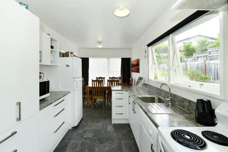 68 Arapiki Road Stoke_2