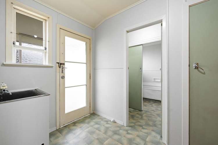 81 Snell Drive Chartwell_11