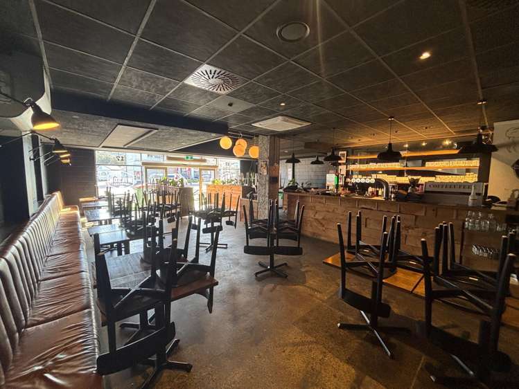 Ground floor, 17 Johnsonville Road Johnsonville_4