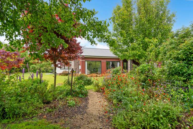 344 Hughes Line Carterton_29