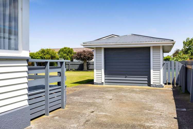 13 Hunter Street Hawera_21