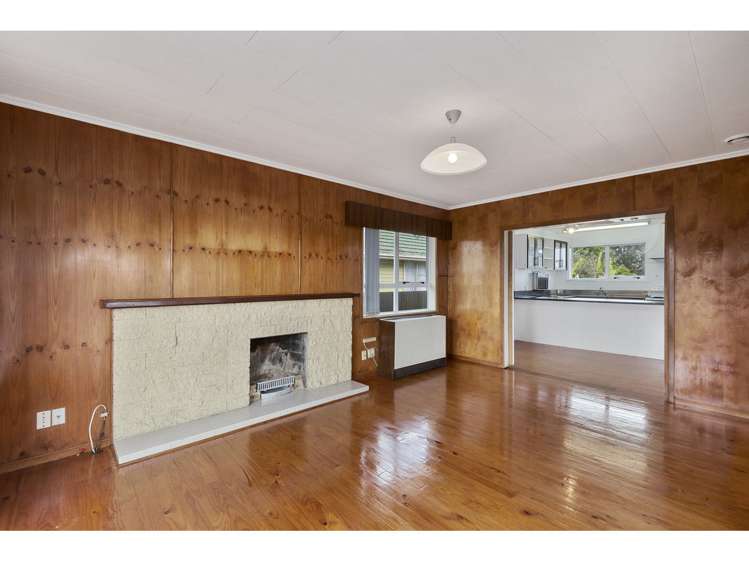 22 Wroughton Crescent Otara_3