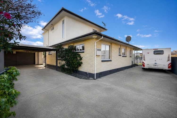 45 Holyrood Street_3