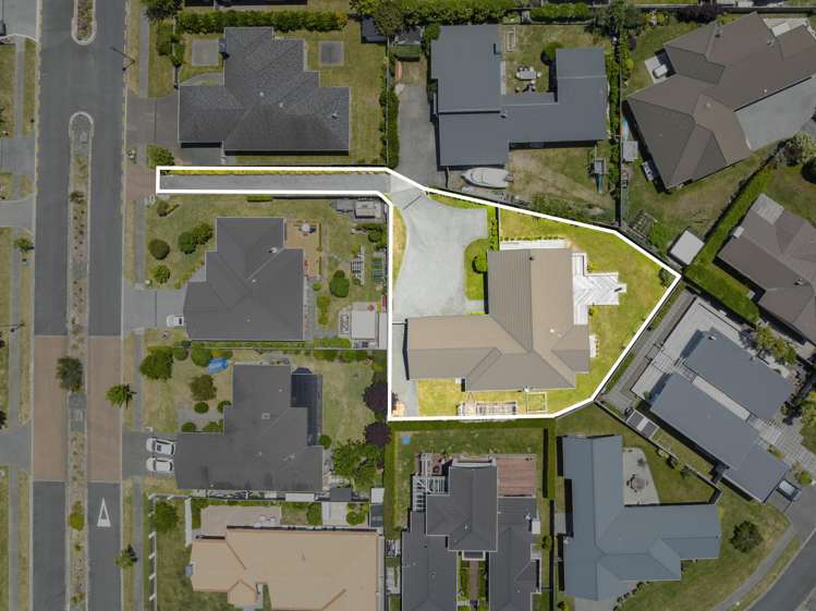 8 Ernest Kemp Rise_1