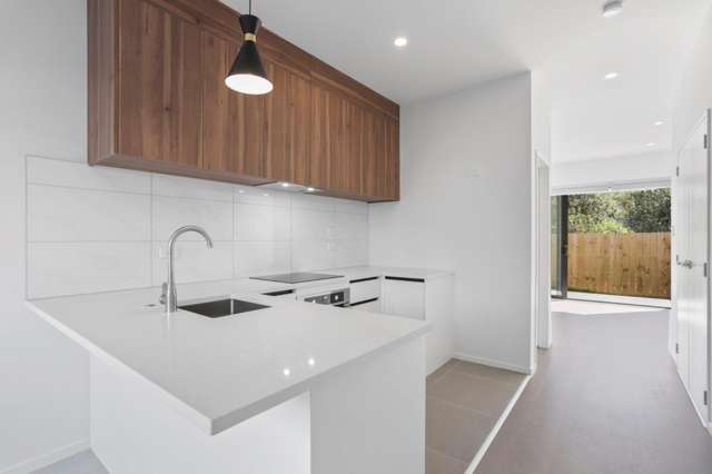 4/8 Rosier Road 1665_2