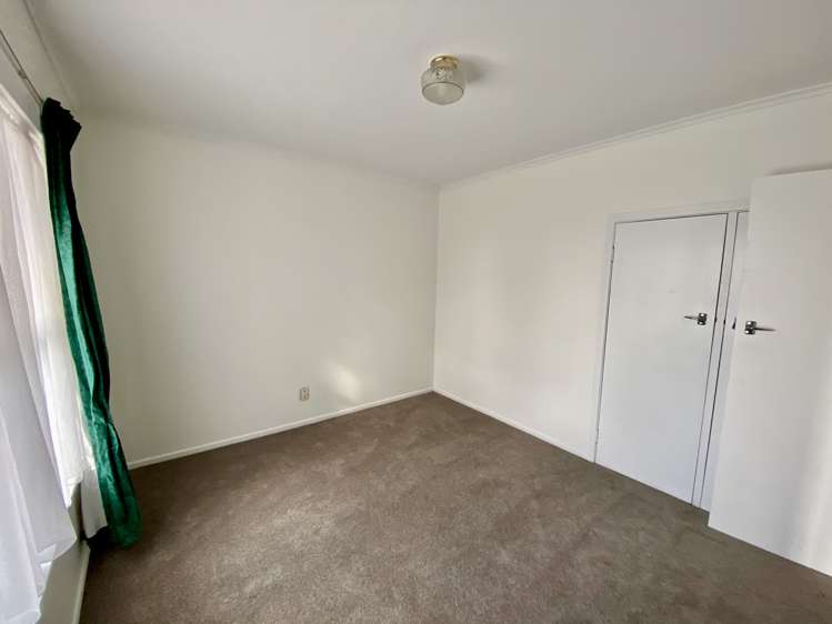 2/6 Stone Street Hauraki_7