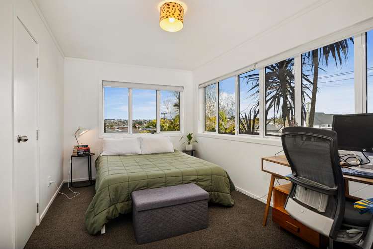 1 Highland Road Mount Albert_14