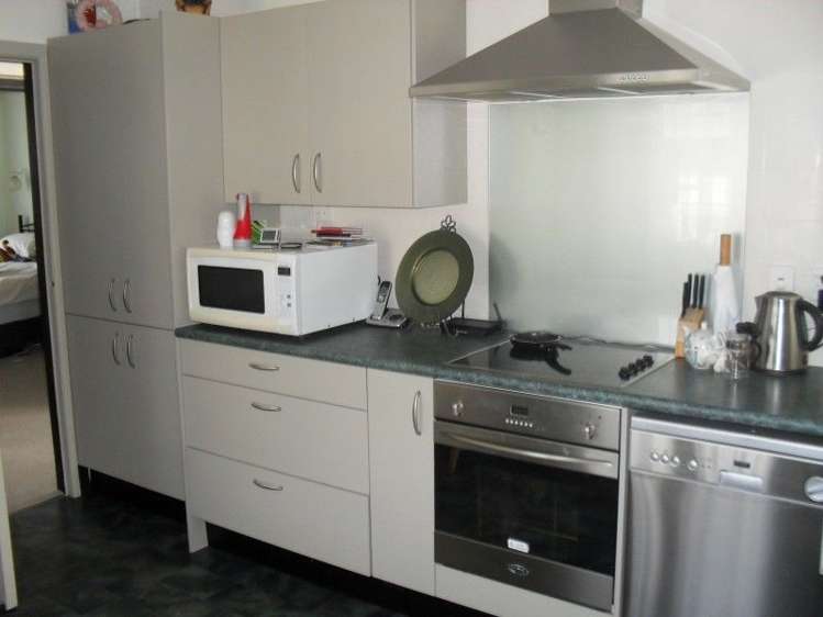 100 Laurie Lane Thames_7