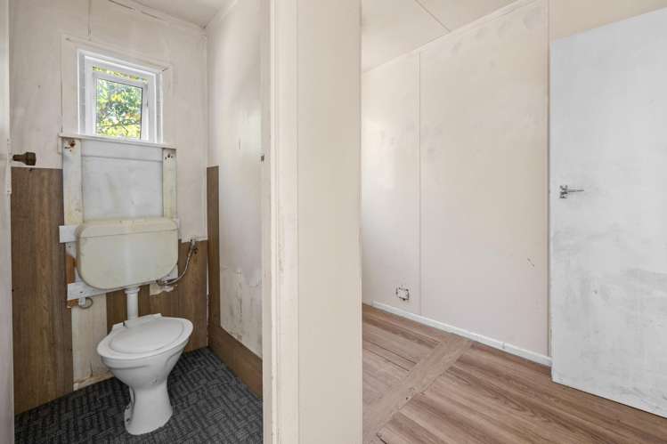 2 Raleigh Street Mount Eden_14