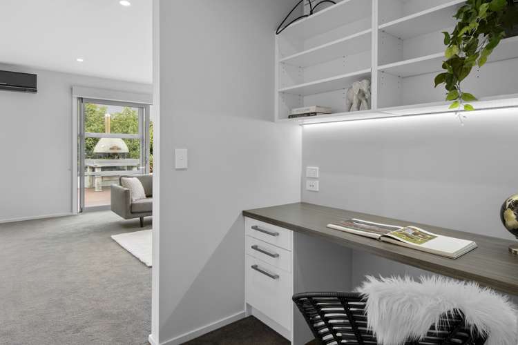 51 Vernon Drive Lincoln_15