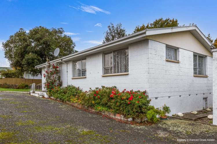 9 Dale Crescent Gore Surrounds_6