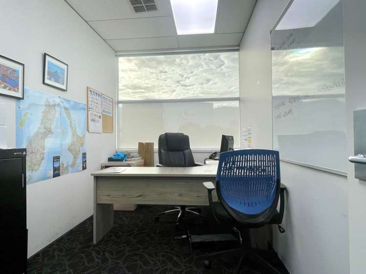 61 Saint Lukes Road Mt Albert_5