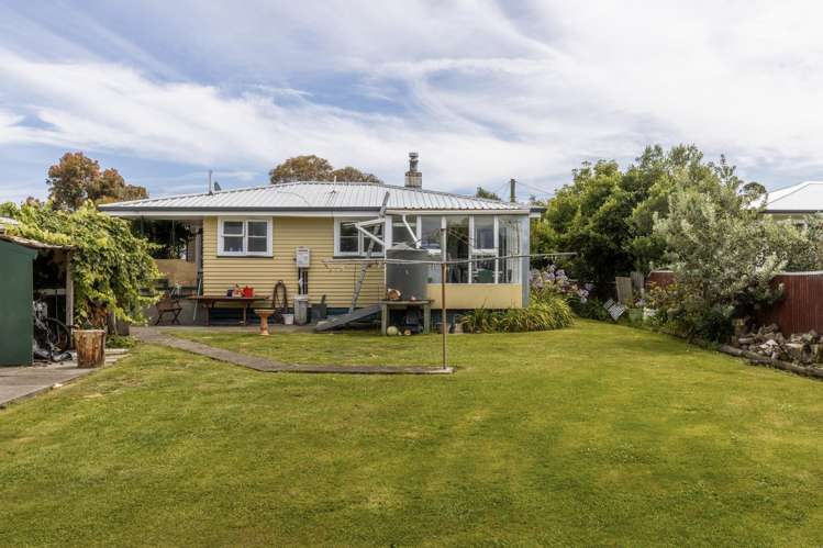 28 Main Street Marton_21