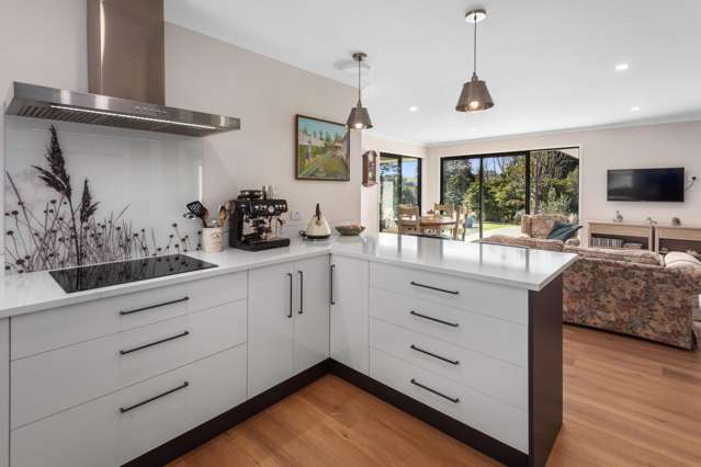 11 Cherrywood Rise Paparoa_4