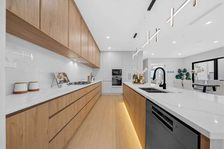 35 Hing Street Flat Bush_9