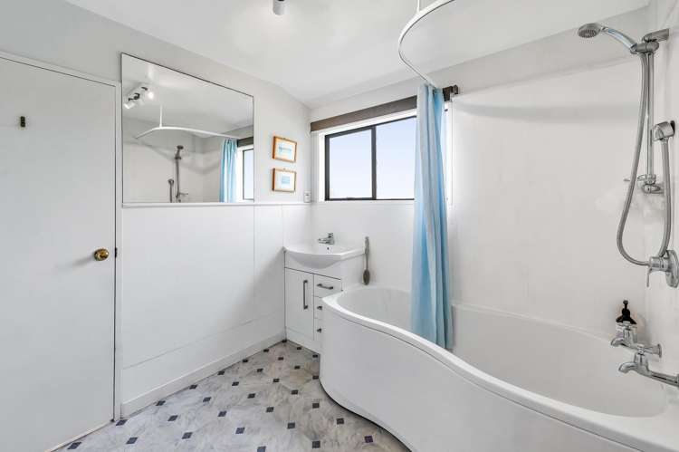 28 Hastings Street Southbridge_20