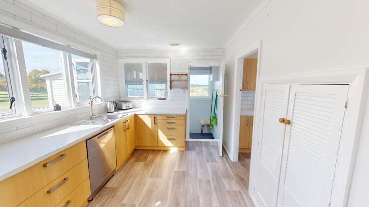 5 Bastia Avenue 1197_1