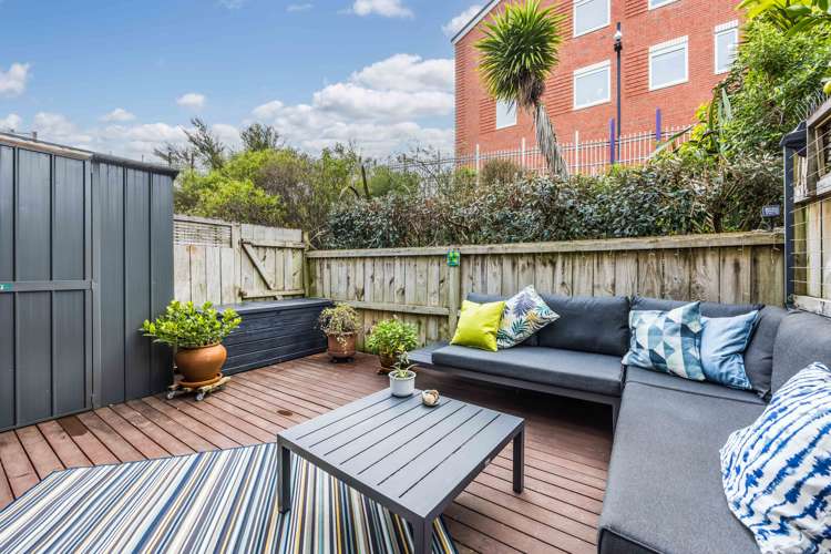 44/8 Soljak Place Mount Albert_2