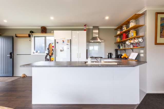 220 Cowper Road Dannevirke_2