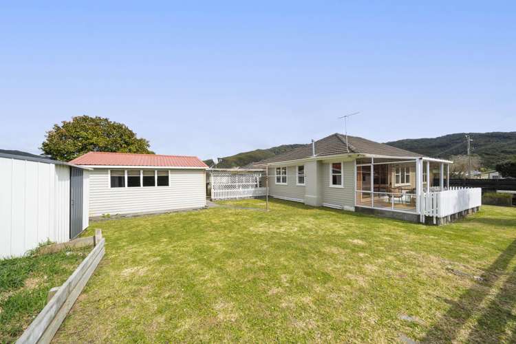 61 Peel Place Wainuiomata_17
