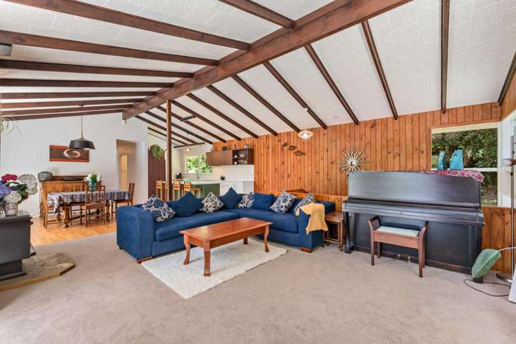 260 School Road Waimauku_13