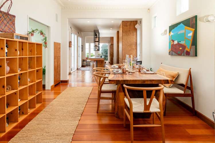 69 Marine Parade Seatoun_10