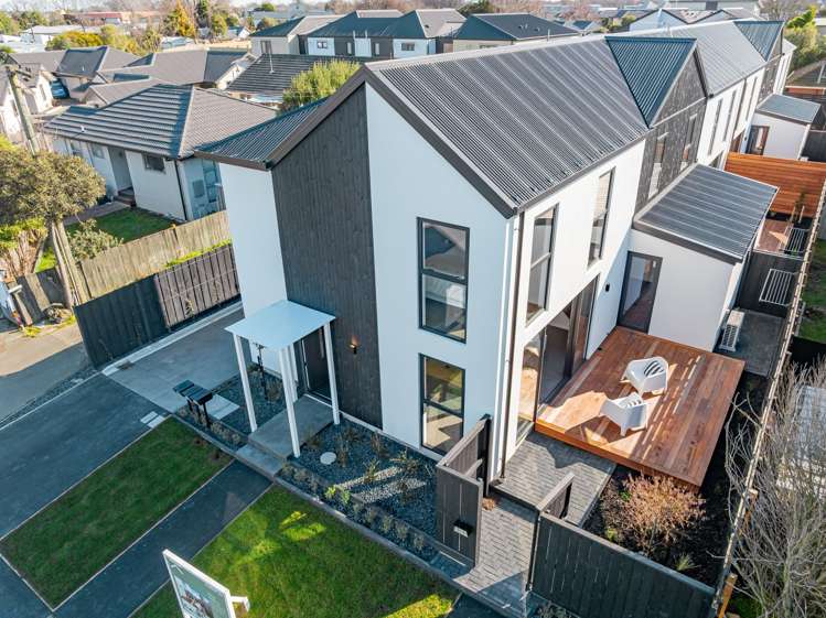 1/3 Humboldt Street Sydenham_33