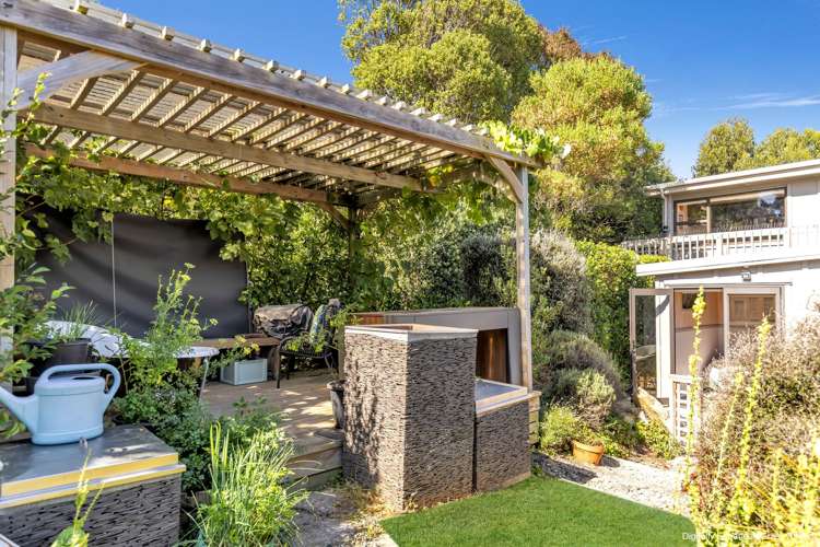 139 Barnett Avenue Best Island_23