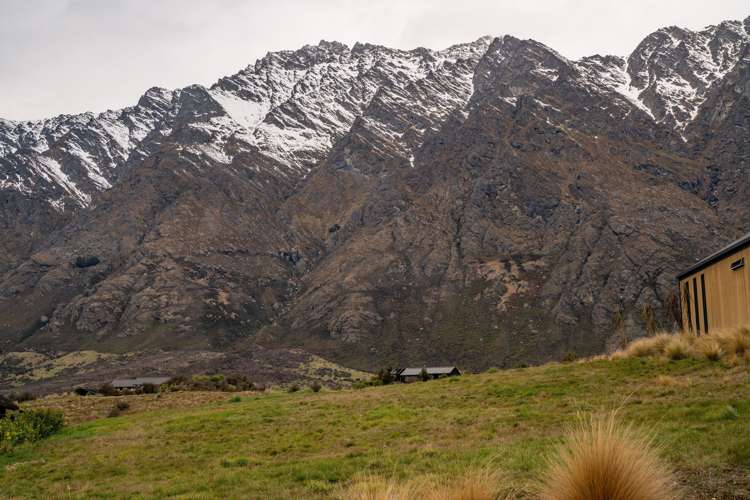 24 Falconer Rise Jacks Point_9