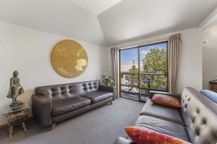 12 Windsor Place Queenstown_5